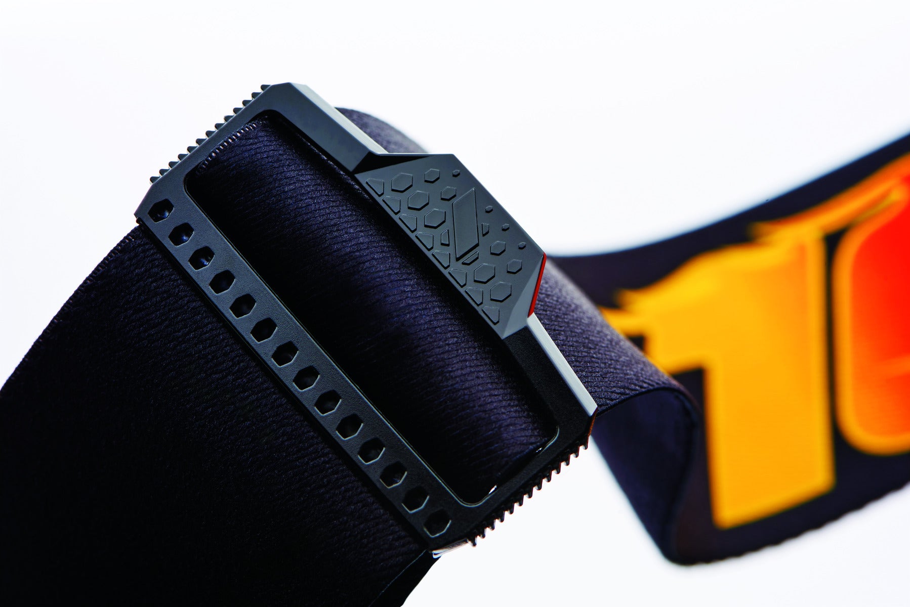 ACCURI 2 Goggle El Diablo - Mirror True Gold Lens