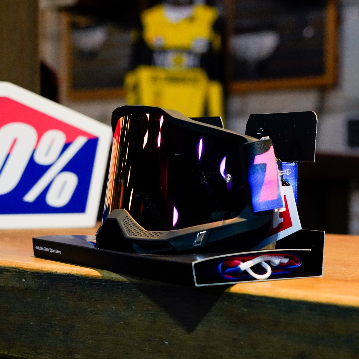 Goggles 100% Accuri 2 Superdome - Mica Espejo Rojo Oscuro