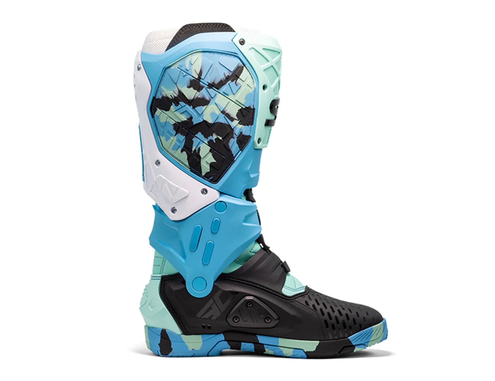 Boots  ST. Crossair X Messy Cyan