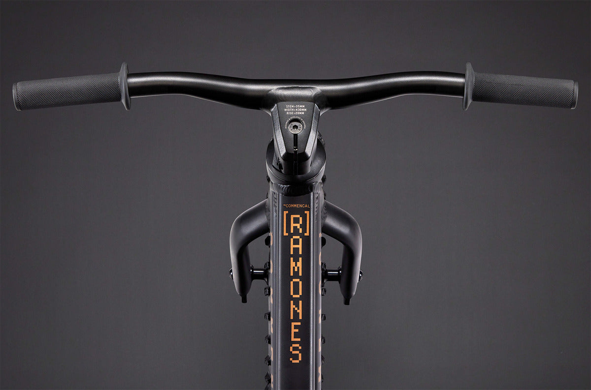 Bicicleta para niño Commencal Ramones 12 Black 2026