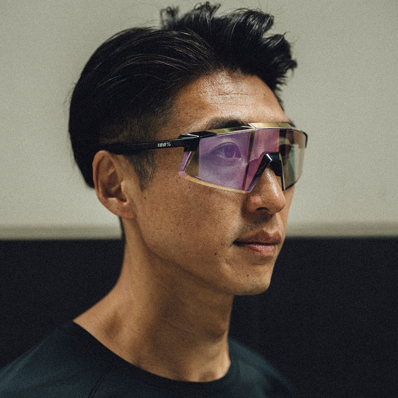 Lentes deportivos 100% AEROCRAFT Gloss Black - Purple Mirror Photochromic Lens
