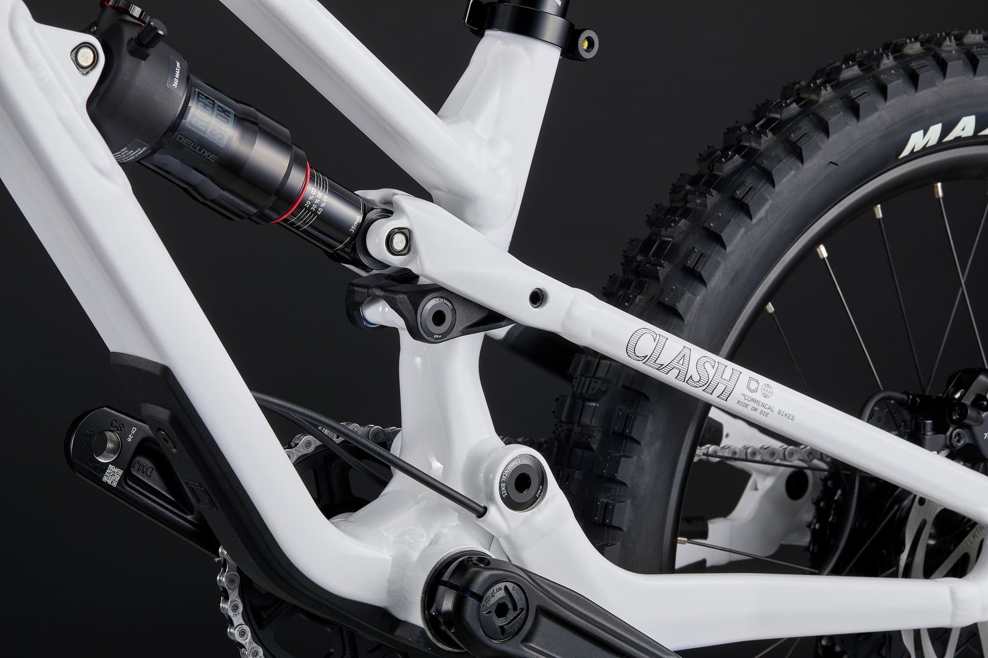 Commencal Clash 20 Pure White