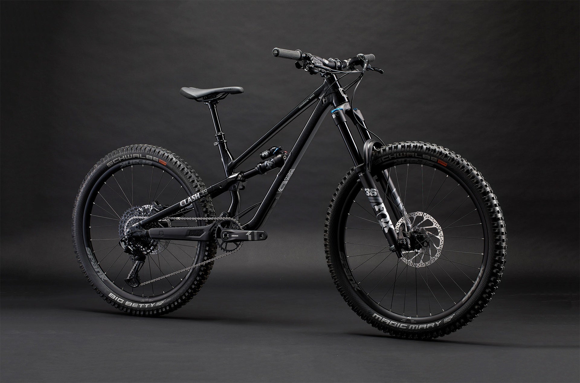 Commencal Clash Xs Glittery Black