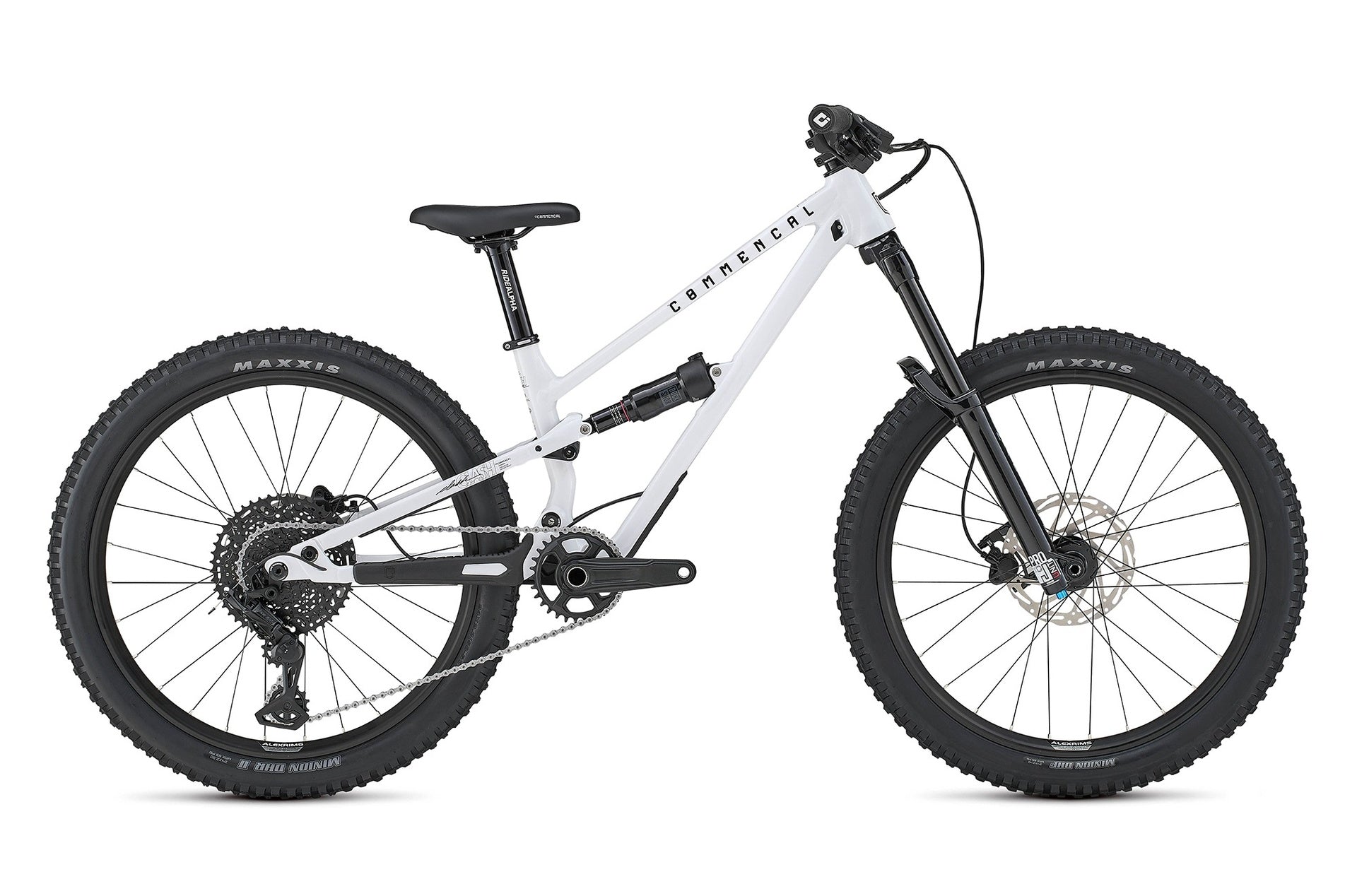 Bicicleta infantil Commencal Clash 24 Pure White 2026