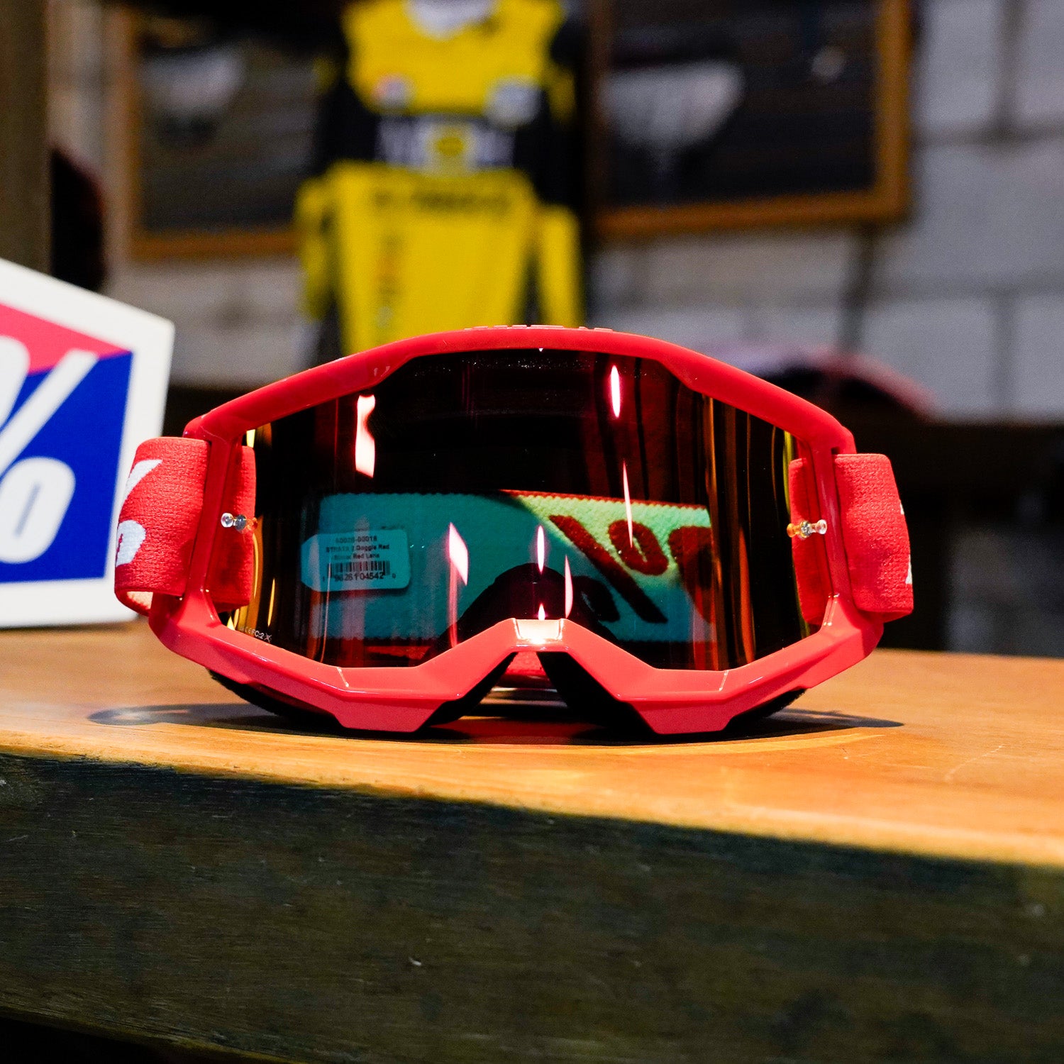 Goggles 100% Strata 2 Red - Mirror Red Lens