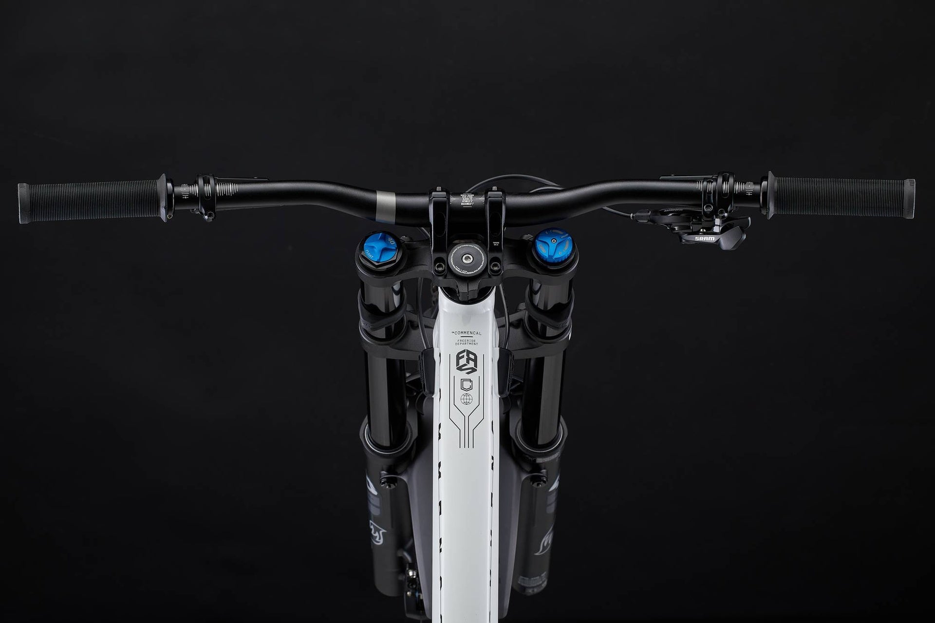 Commencal Frs Essential Pure White