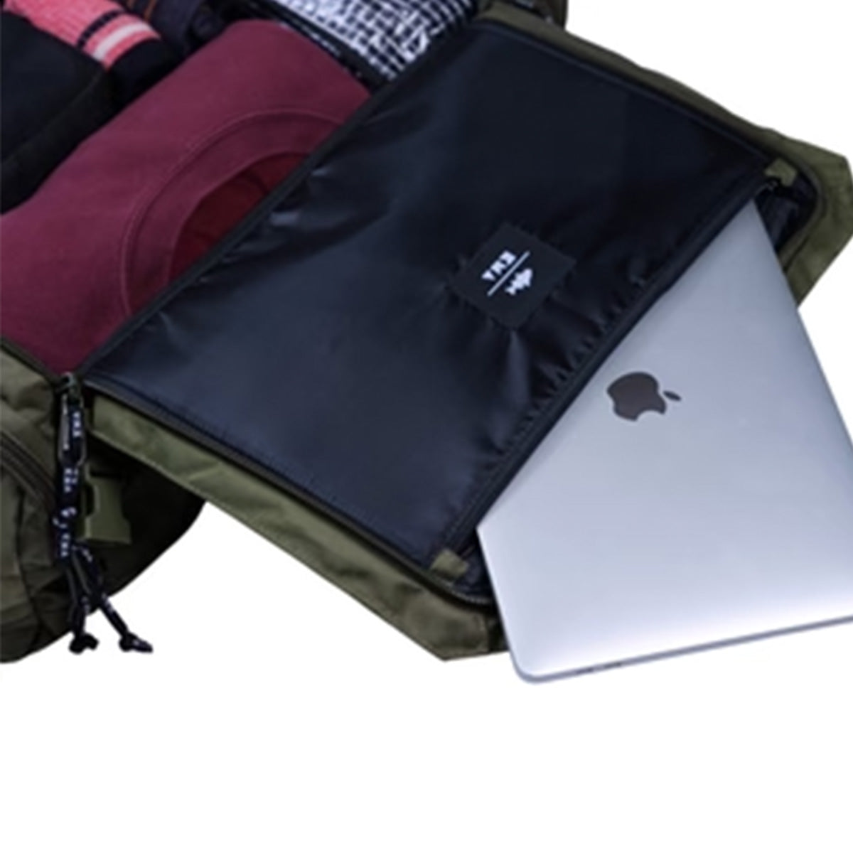 Maleta Peregrino 30L Color Verde Musgo
