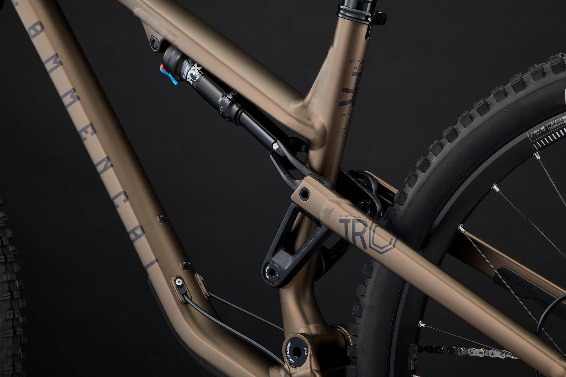 Commencal Meta TR V4 Essential Frozen Brown