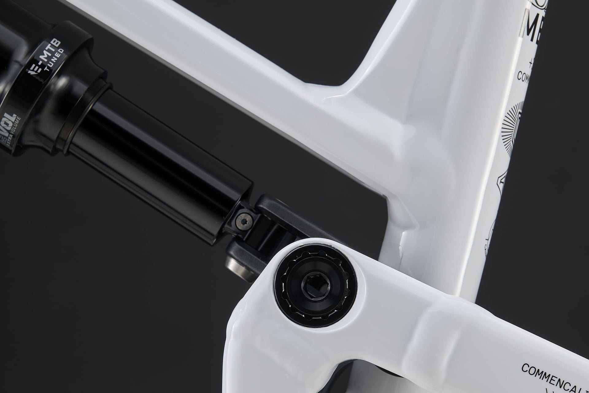 Bicicleta Commencal Meta Sx V5 Essential Pure White 2026