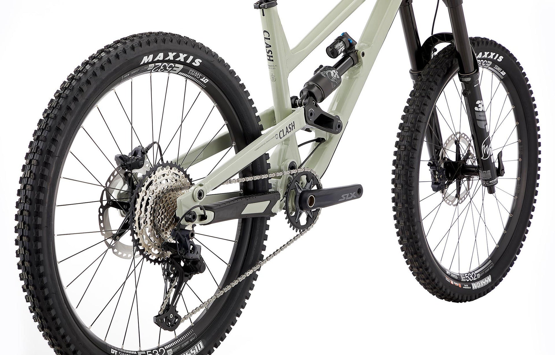 Commencal Clash Essential Ash Grey 2022