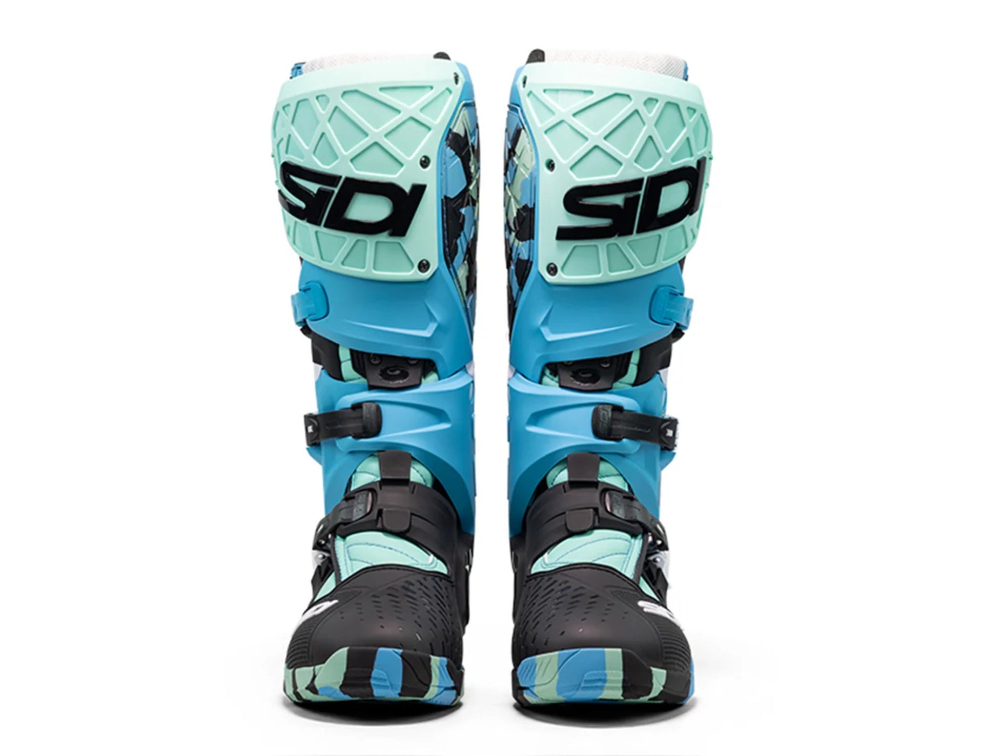 Boots  ST. Crossair X Messy Cyan